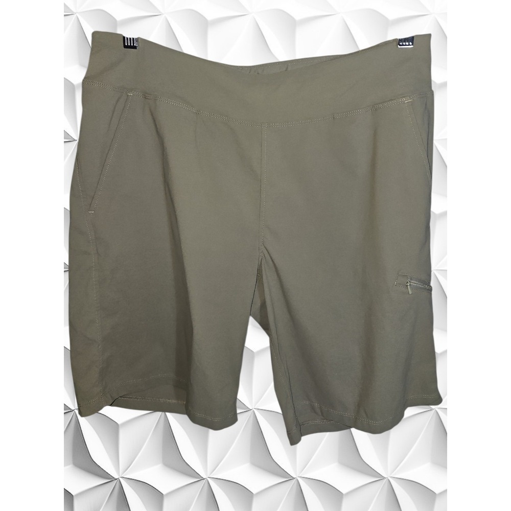 Mountain Hardwear Womens Dynama/2 Bermuda Shorts Olive Green OL8624 Size Large